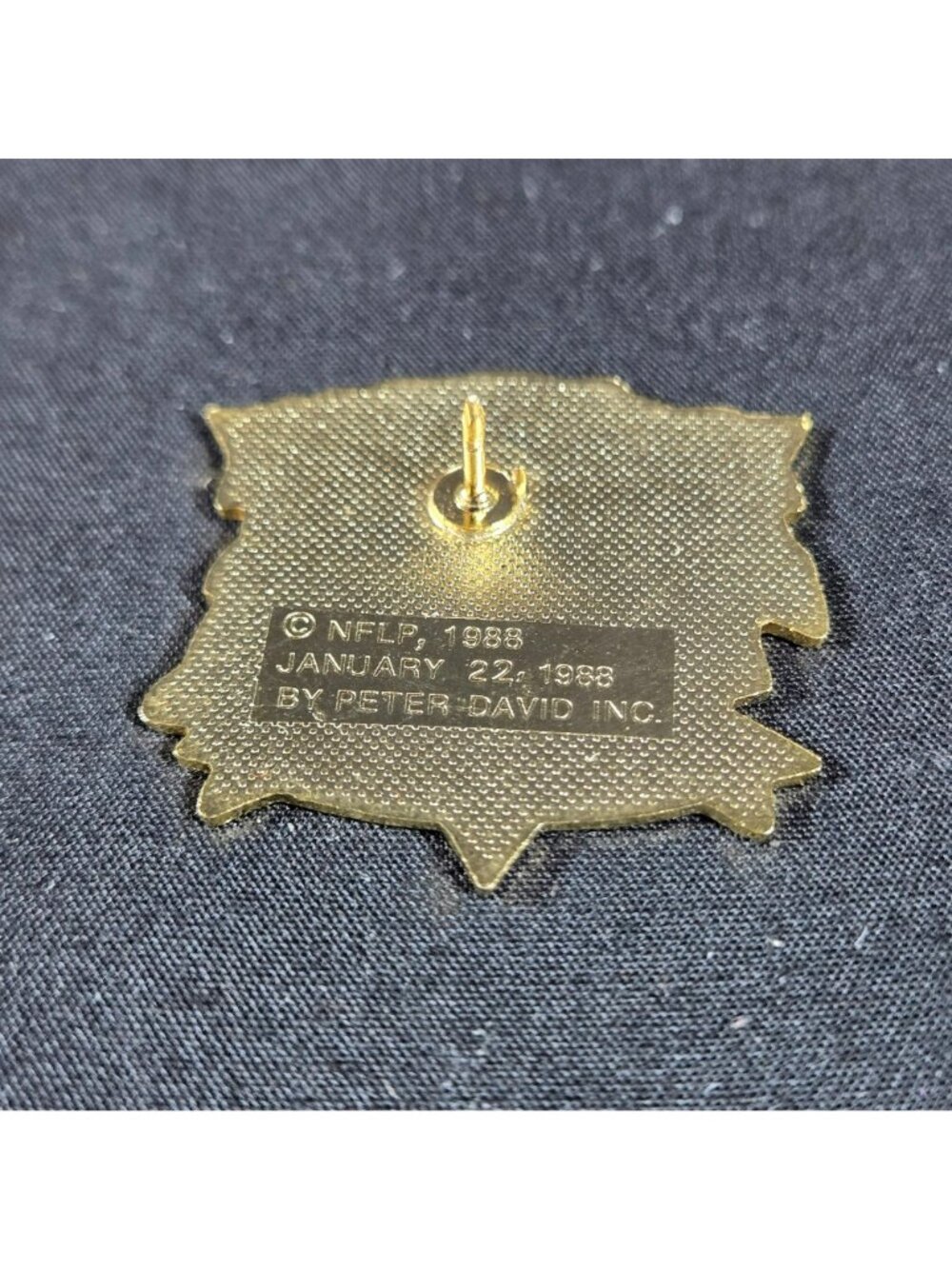 Super Bowl XXIII Miami Florida NFL Pin Peter David 1988 Collectible Lapel Pin - Picture 3 of 6